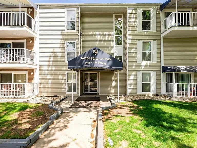 2545 116th St NW #300 — Photo 2