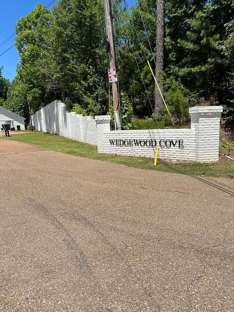 200 Leigh Lane, Oxford, MS — Photo 2