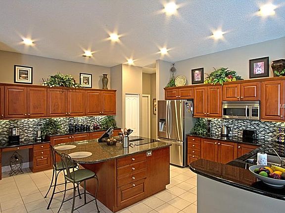 3rd image of 4320 Lavender Dr