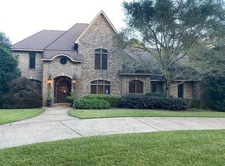 23652 2nd St, Fairhope, AL 36532