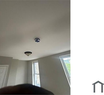 2nd image of 3917 Wyalusing Ave