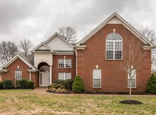 1041 Pittman Dr, Gallatin, TN 37066