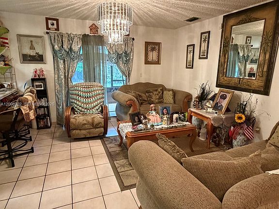 4th image of 9300 SW 164th St