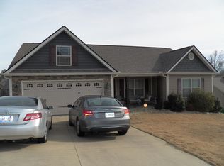 339 Gleaner Dr, Inman, SC 29349