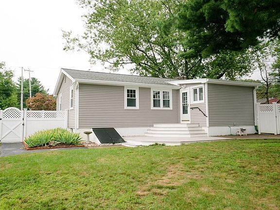 2nd image of 6 Donald Tennant Cir