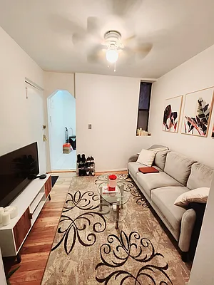 Sold by Oxford Property Group | media 13