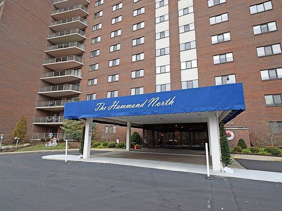 3rd image of 5300 Hamilton Ave Unit 509