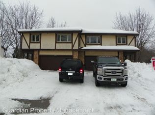 2767 21st St NW, New Brighton, MN 55112