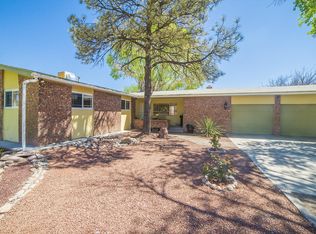 2716 Foothill Dr SW, Albuquerque, NM 87105