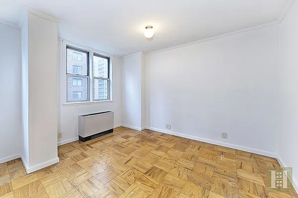 Rented by Halstead Real Estate | media 9