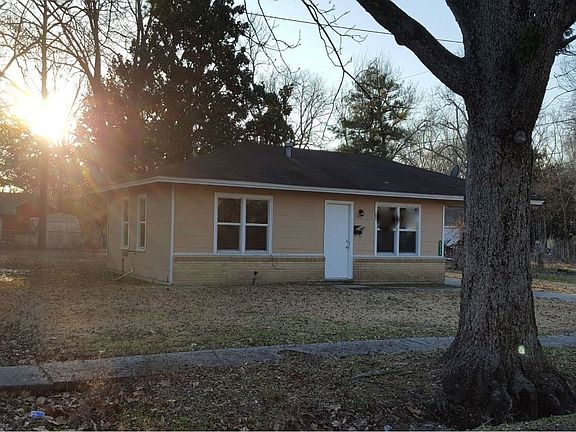 3rd image of 1296 Florida St