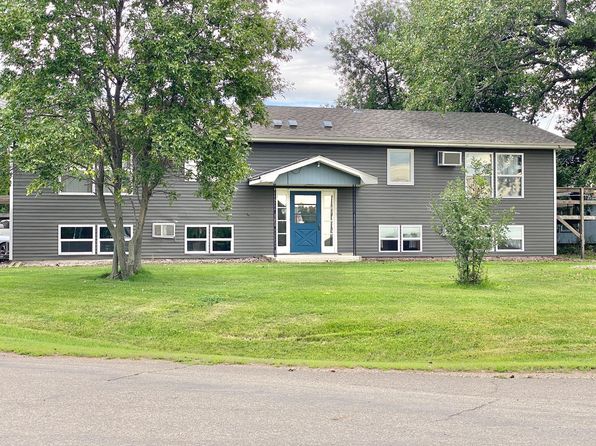 606 Main St, Cresbard, SD 57435
