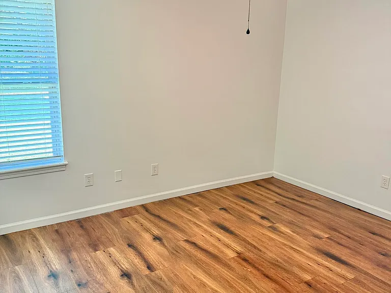 442 Hillbrook Dr — Photo 14
