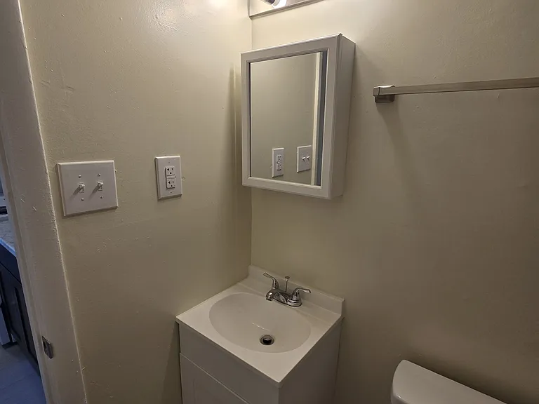 1814 Williamsburg Rd #10 — Photo 15