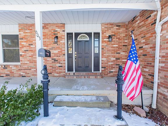 3rd image of 603 W Herrick Ave