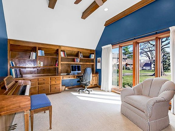 5th image of 7518 Canterbury Ct
