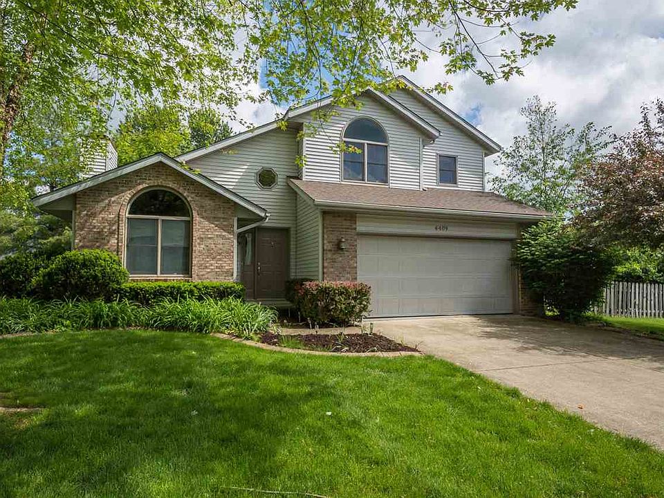 1st image of 4409 E Carrington Ct
