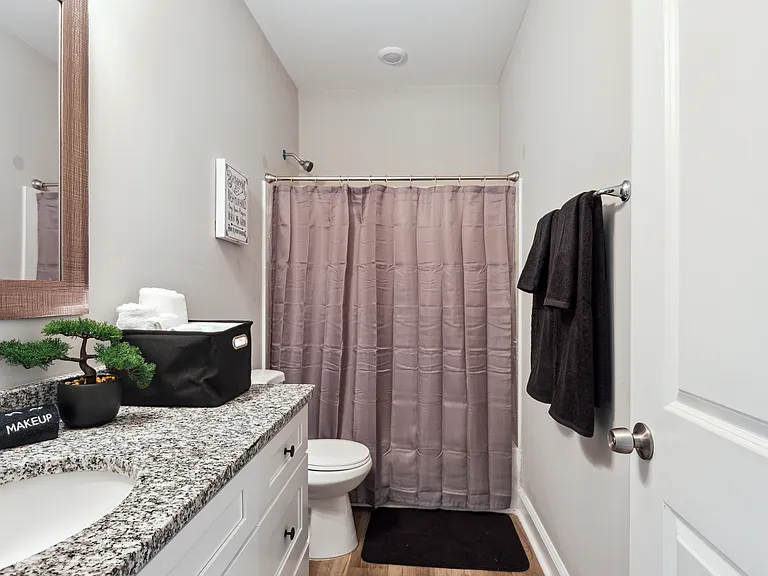 5105 Tuckaseegee Rd — Photo 5