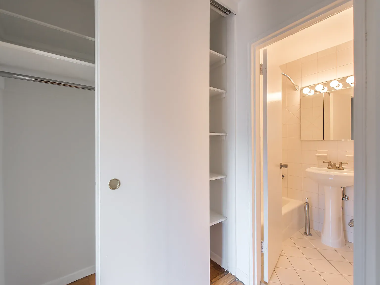 420 East 80th Street — Photo 4