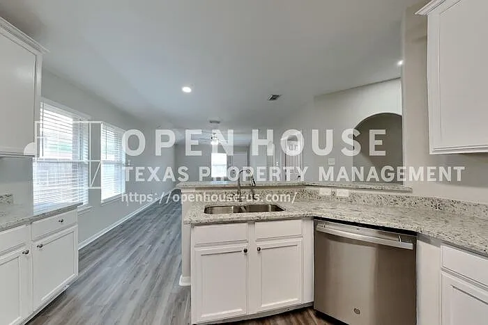 32411 Cross Spring Park Ln — Photo 6