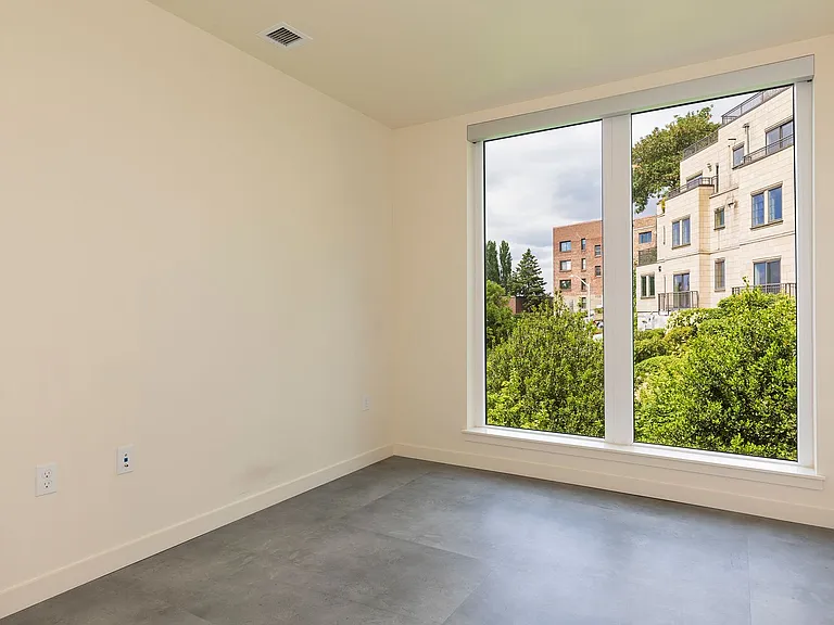 Bell View Apartments — Photo 100