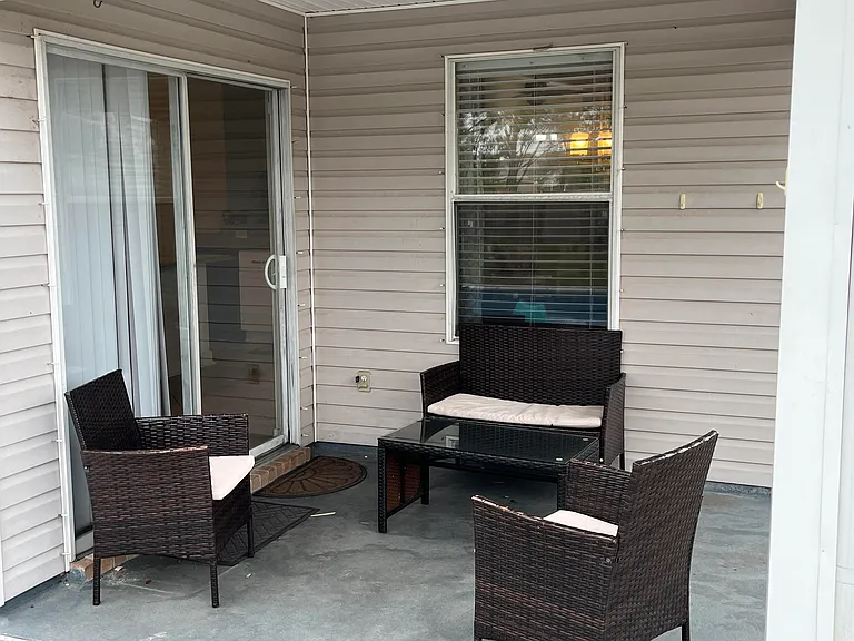 629 Batten Blvd — Photo 18