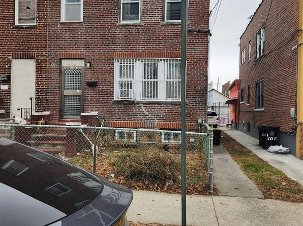 17325 106th Avenue, Jamaica, NY 11433