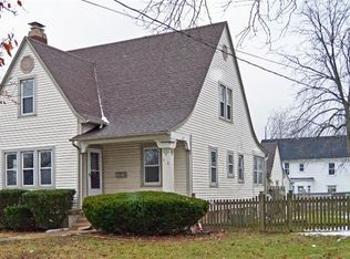 416 N Court St, Crown Point, IN 46307