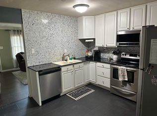 3977 Consear Rd, Lambertville, MI 48144