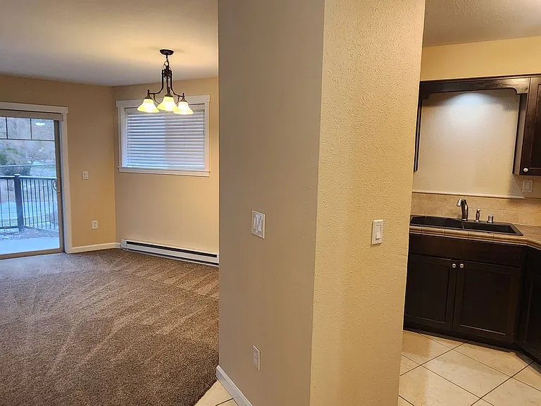 Westridge Apartments — Photo 10