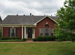 9224 Sawyer Brown Rd, Nashville, TN 37221
