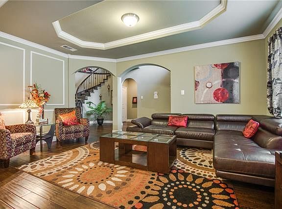 5th image of 3525 Berkwood Pl
