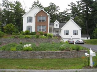 1 Gates Ln, Hudson, NH 03051