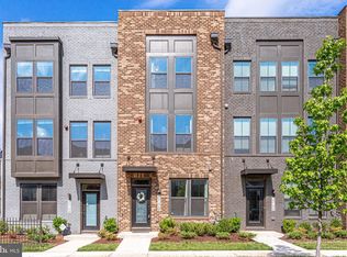 22196 McCormick Ter, Ashburn, VA 20148