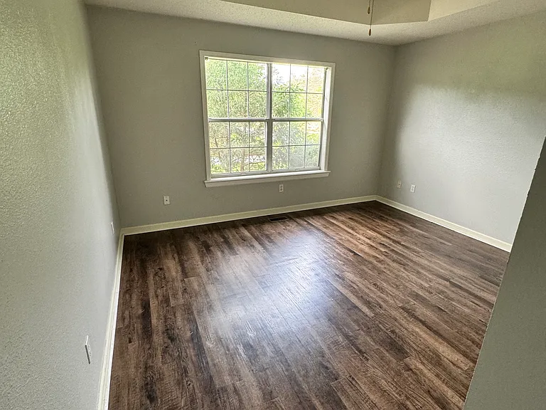 4165 E Skillern Rd — Photo 3