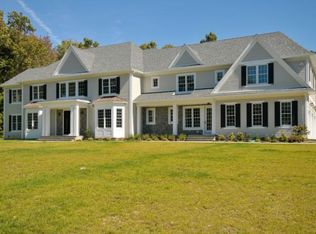 2 Douglas Ln, Armonk, NY 10504