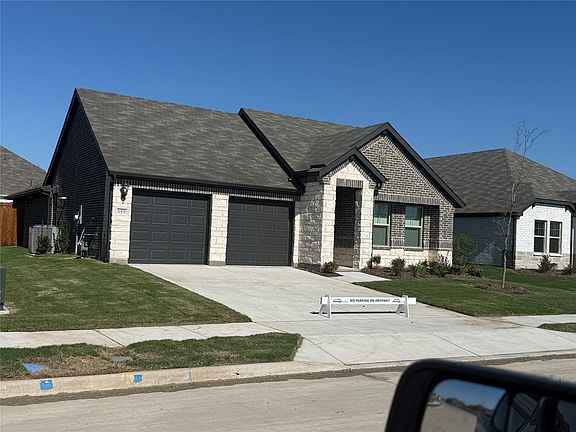 2nd image of 659 Briar Dr