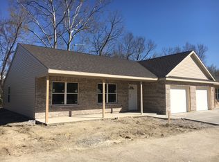 87 Locust Dr, Springboro, OH 45066