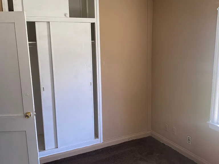 1729 Model Rd — Photo 6