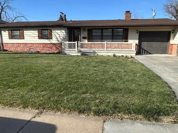 3320 23rd St, Great Bend, KS 67530