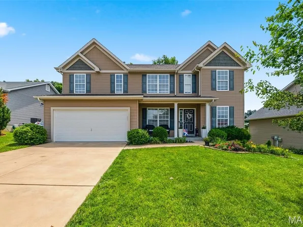 312 Pearson Ct, Saint Charles, MO 63304