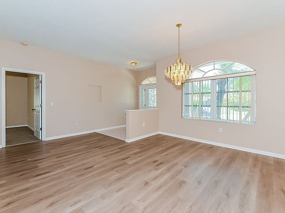 4th image of 4608 Masefield Pl