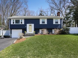 86 Sunset Dr, Northborough, MA 01532