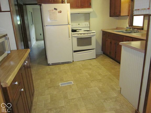 4th image of 10877 N Dake Lake Dr