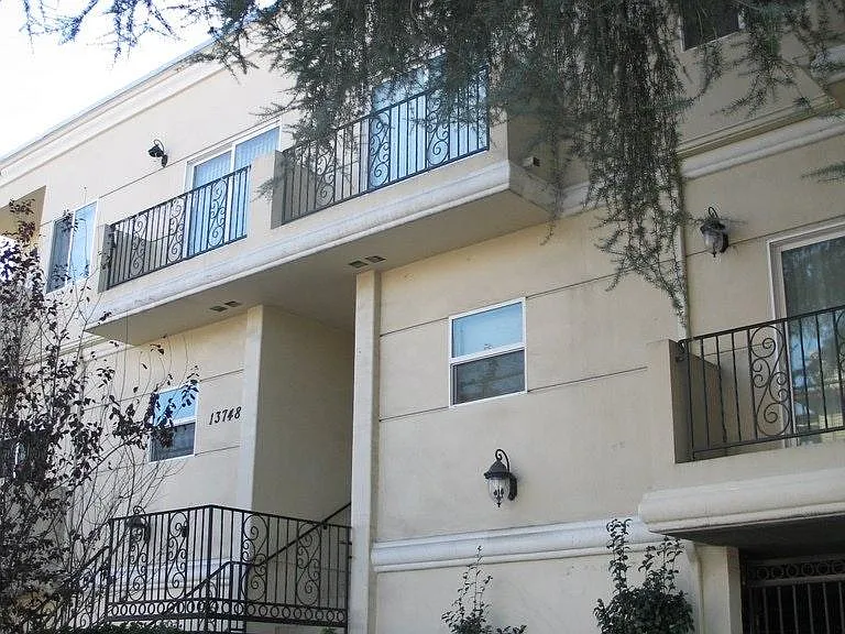 13748 Sherman Way — Photo 1