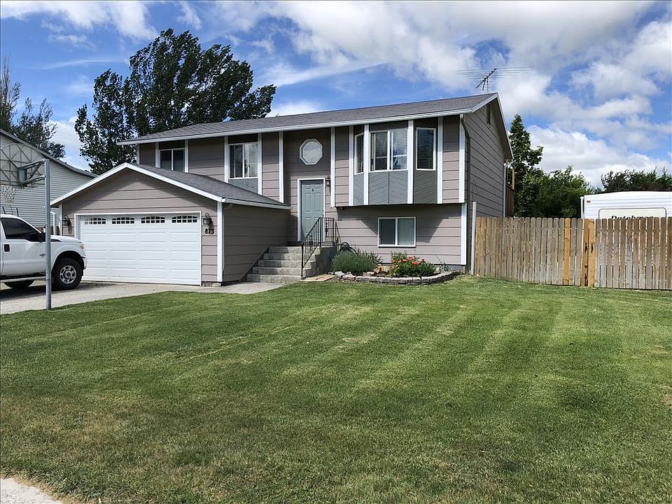 1st image of 873 Coachman Dr