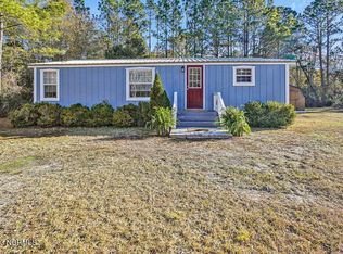310 Charlestown Rd, Southport, NC 28461
