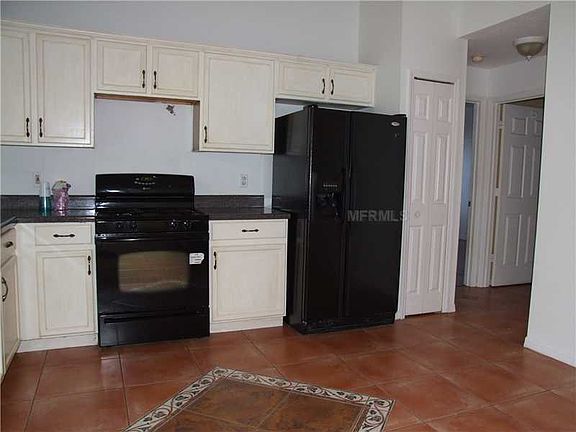 4th image of 15805 Hidden Lake Cir