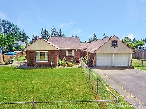 1st image of 8910 116th St SW
