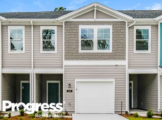 628 Cherry Ridge Dr, Orange Park, FL 32065